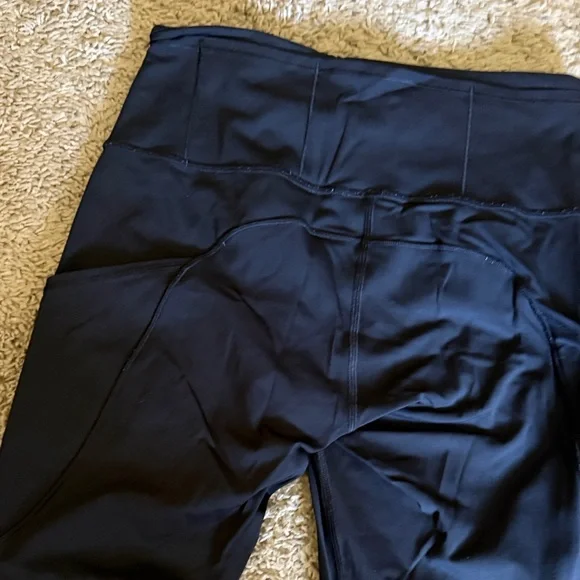 lululemon athletica Black womens Performance Leggings Pair - Picture 2 of 4